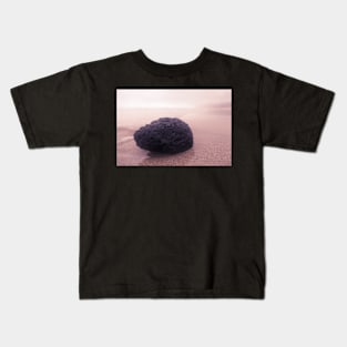 Stone on the beach Kids T-Shirt